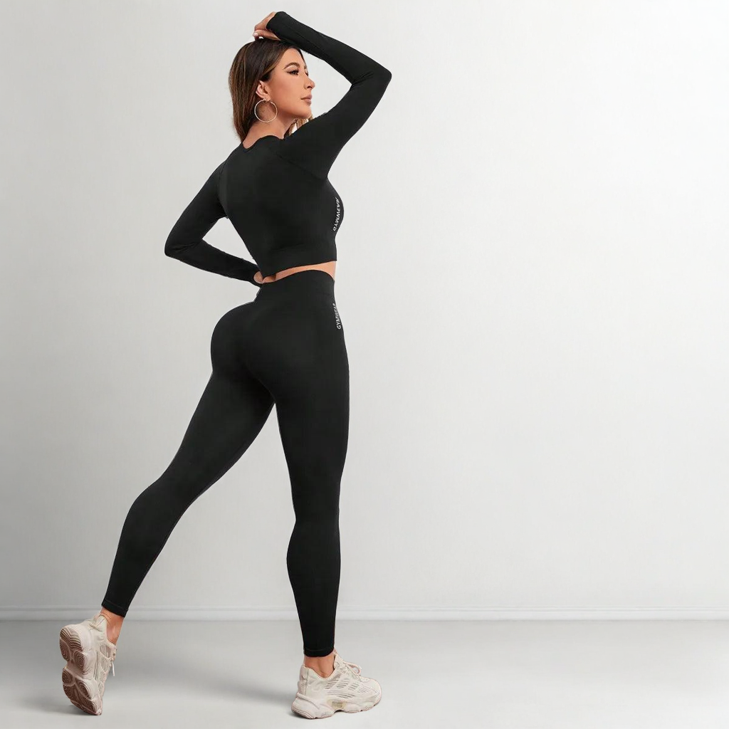 2-Piece Seamless Workout Set – Women’s Long Sleeve Crop Top & Matching Leggings