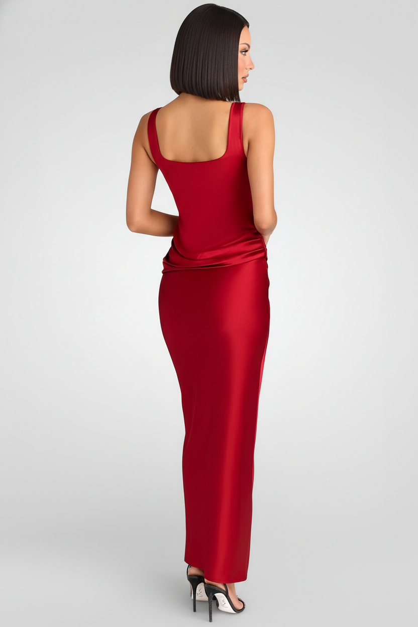 Ruched Backless Elegance – Bodycon Maxi Gown