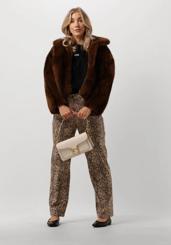 Manteau en fourrure synthétique de luxe – Douceur et glamour hivernal