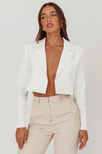 Cropped Blazer – Tailored Minimal Jacket for Women