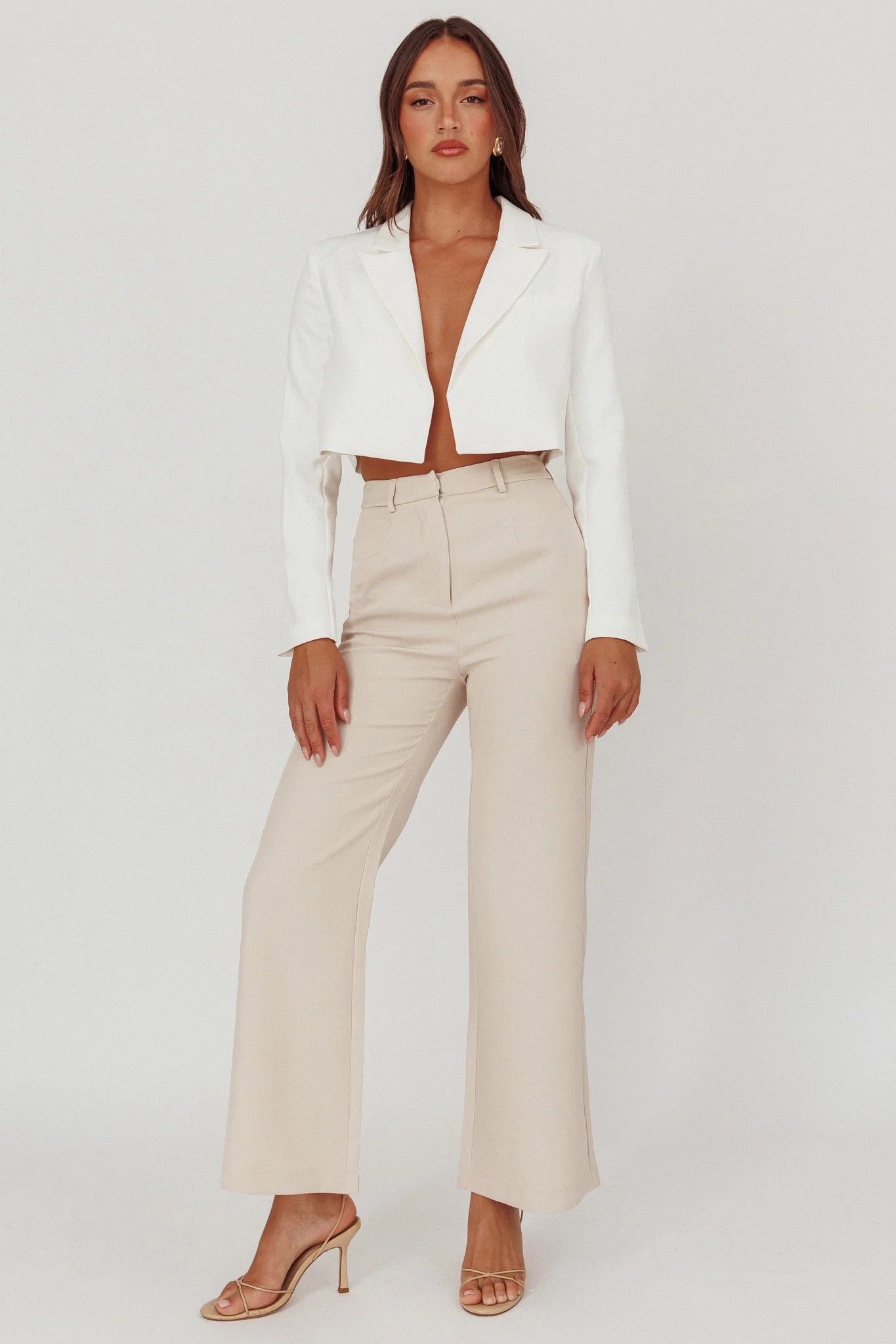 Cropped Blazer – Tailored Minimal Jacket for Women