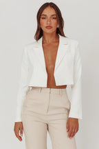 Cropped Blazer – Tailored Minimal Jacket for Women