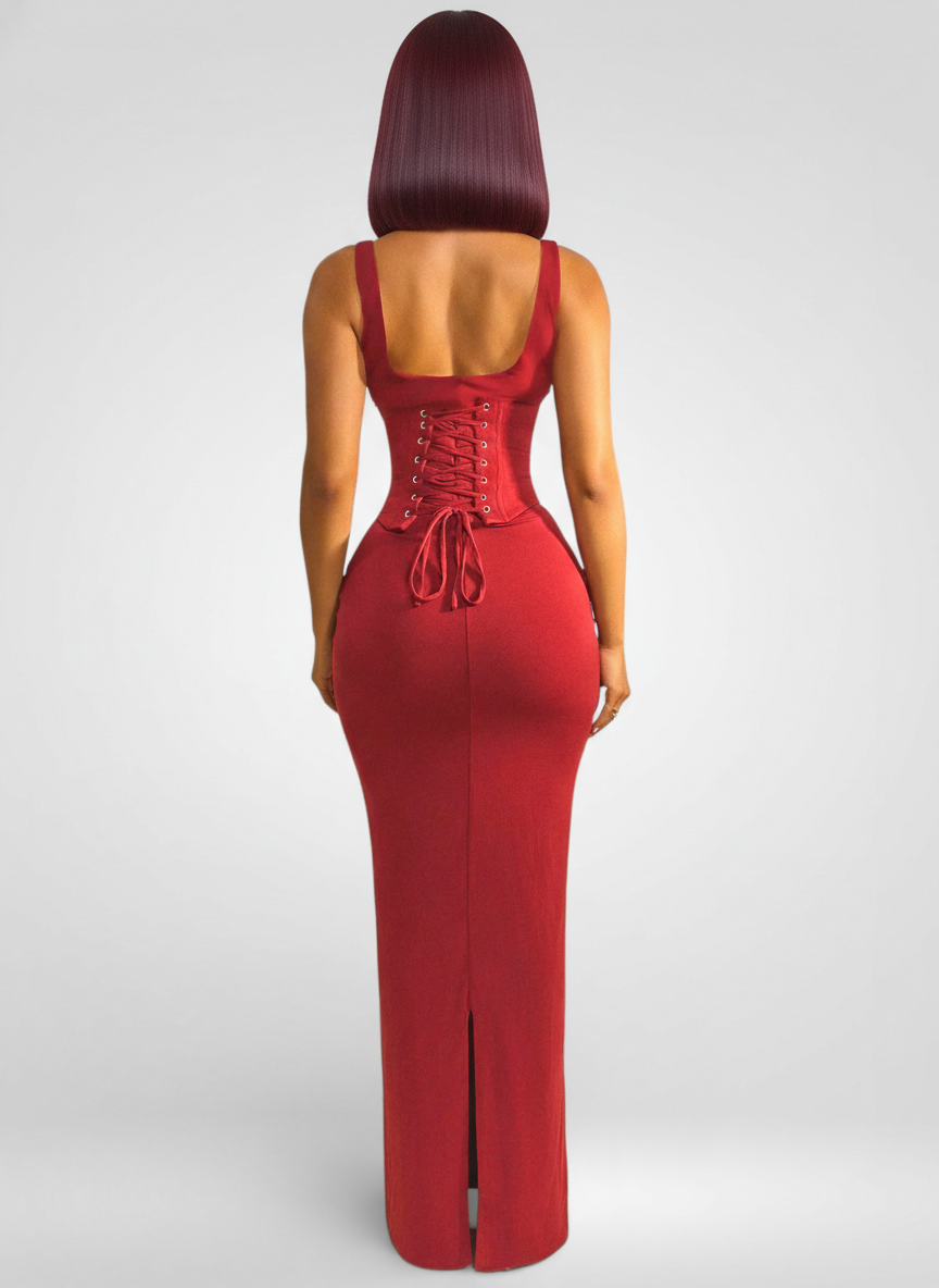 Elegantní korzetové maxi šaty s hranatým výstřihem