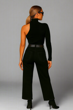 Elegantní body s jedním rukávem – vysoký výstřih, strečový střih, černá