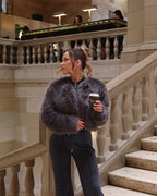Veste courte d'hiver en fourrure pelucheuse pour femme – Manteau épais et décontracté avec poches et col rond