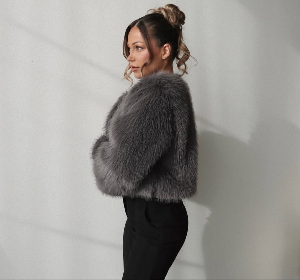 Veste courte d'hiver en fourrure pelucheuse pour femme – Manteau épais et décontracté avec poches et col rond