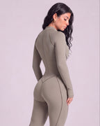 Geformter Kompressions-Jumpsuit mit Reißverschluss – Beige