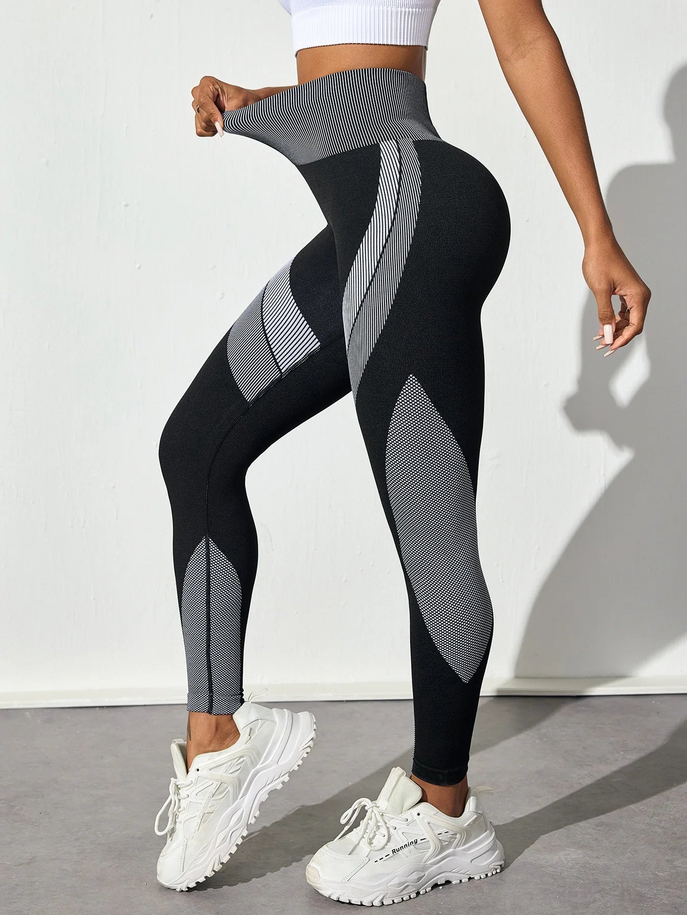 Women's Seamless Scrunch Butt Gym Leggings – High Waist Tummy Control Yoga Pants