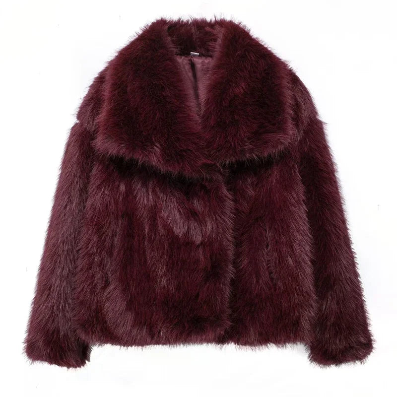 Luxury vegan Fur Coat – Oversized Winter Glam Look