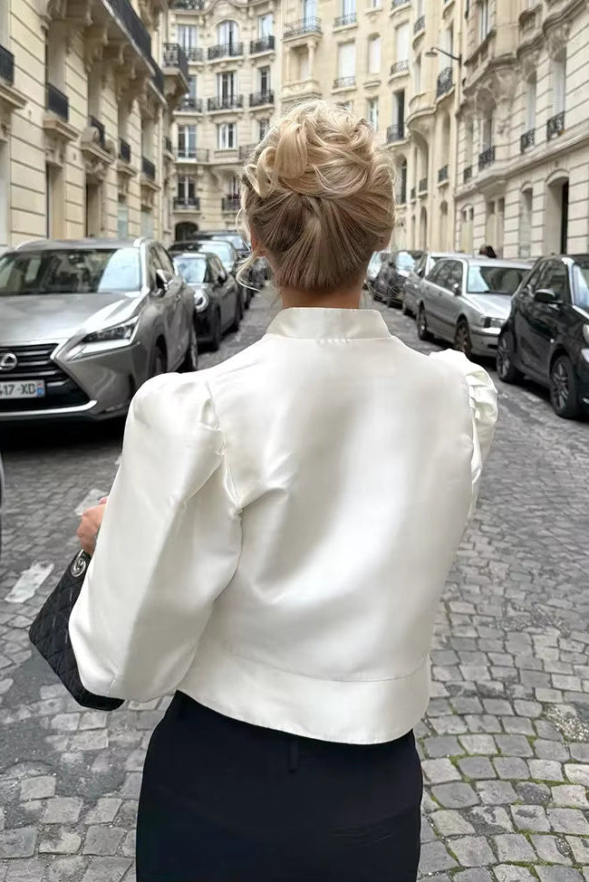 Strukturierte Satin-Schößchenbluse – Weiß