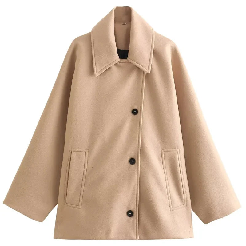 Structured Short Wool Jacket – Minimalist Autumn Layer