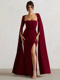 Elegantes Maxikleid mit langen Cape-Ärmeln 