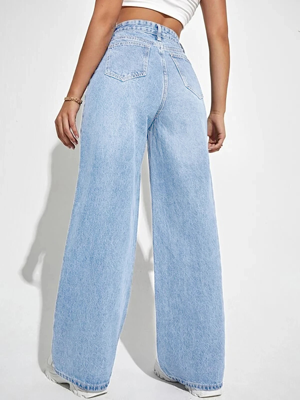 High Rise Wide-Leg Jeans – Classic Relaxed Denim with Retro Vibes“