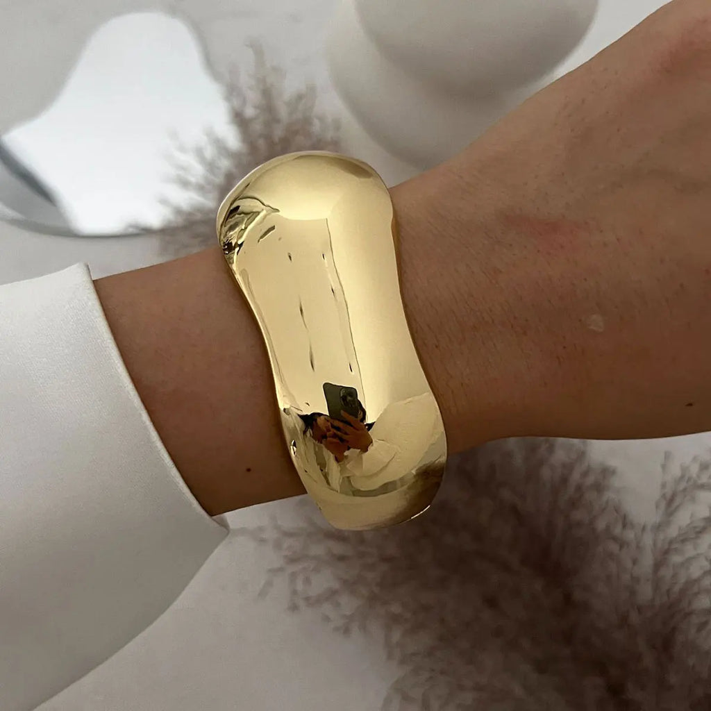 Klobiges goldenes Manschettenarmband im Punk-Stil – unregelmäßiger geometrischer Vintage-Armreif für Frauen