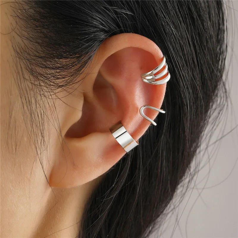 Non-Piercing Leaf Ear Cuff – Gold-Plated Clip-On Earring