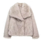 Luxury vegan Fur Coat – Oversized Winter Glam Look