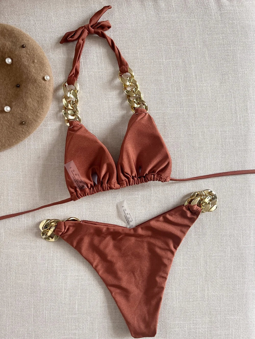 Luxury Chain-Link Bikini Set – Glamorous Halter Two-Piece Swimwear