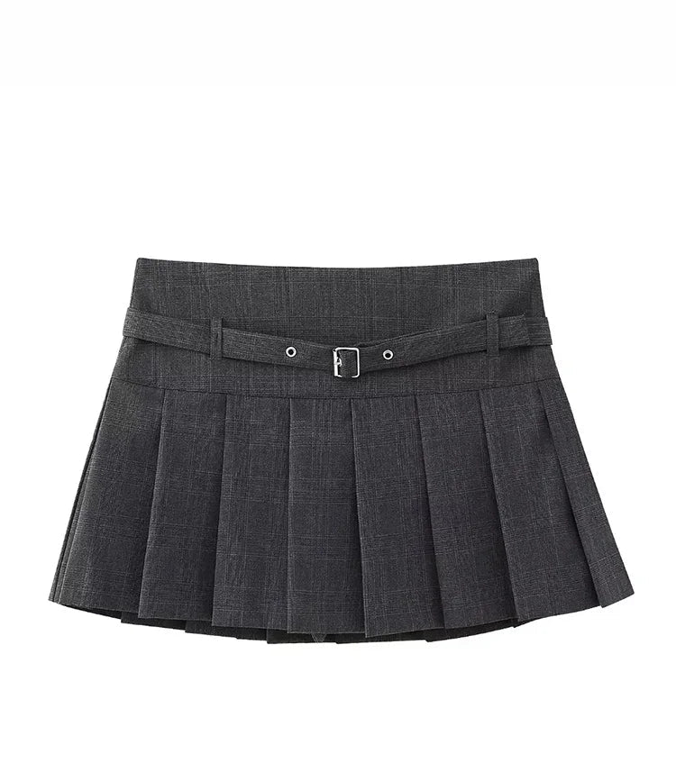 Plisovaná mini sukně s vysokým pasem a páskem – Chic ulice styl