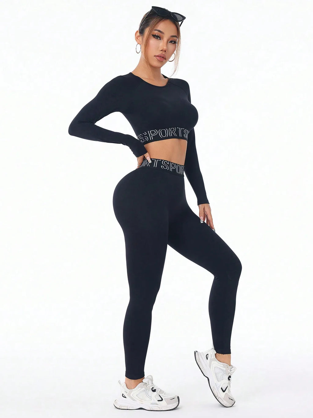 Seamless 2-Piece Workout Set – Scrunch Butt Leggings & Long Sleeve Crop Top