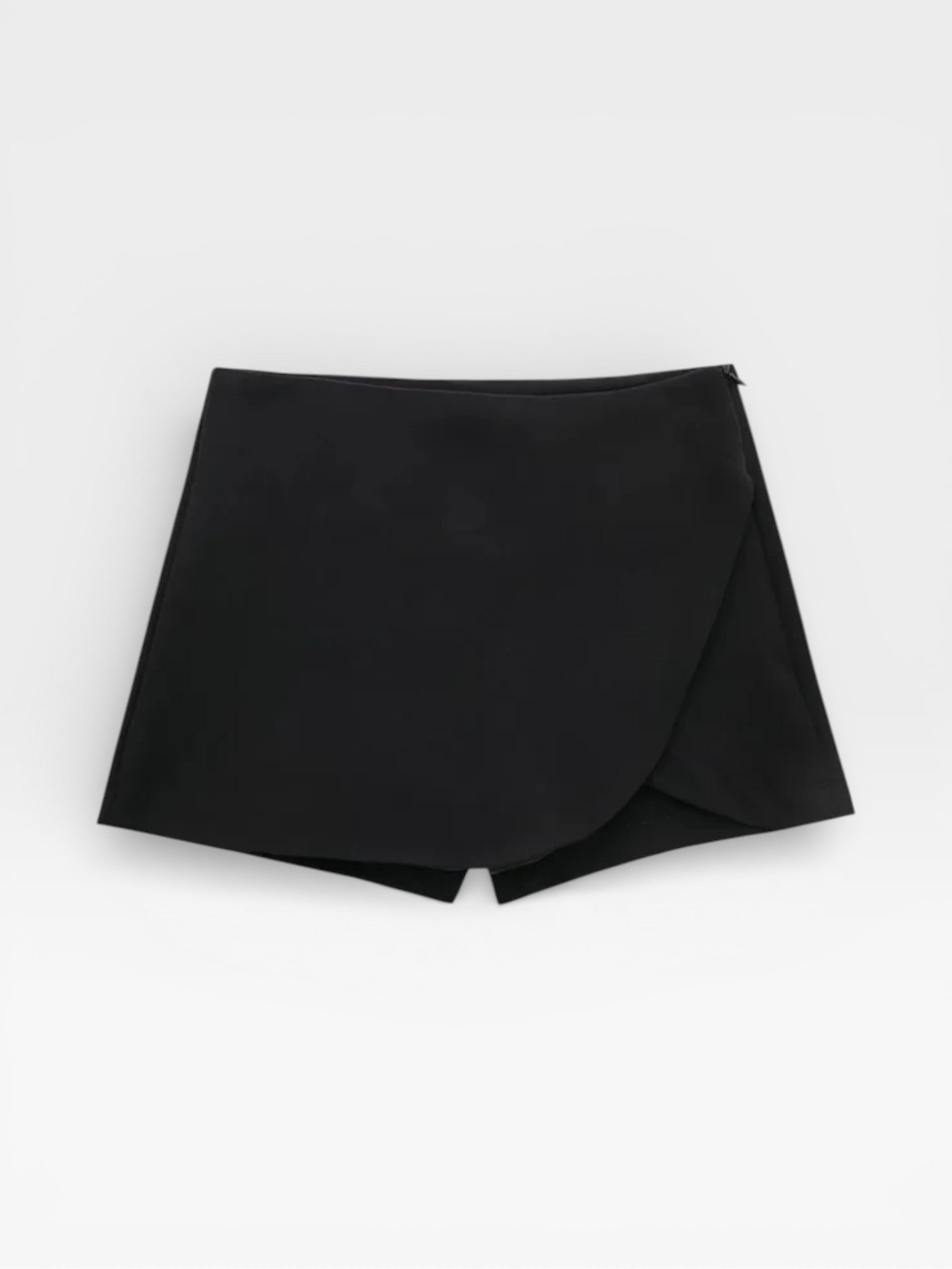 Urban Slice Skort – Chic & Asymmetric