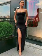 Maxikleid mit Trägern und figurbetontem Schnitt – Elegante Passform mit Seitenschlitz für glamourösen Abend 