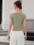 Draped Sleeveless Crop Top – Chic Off-Shoulder Streetwear Style