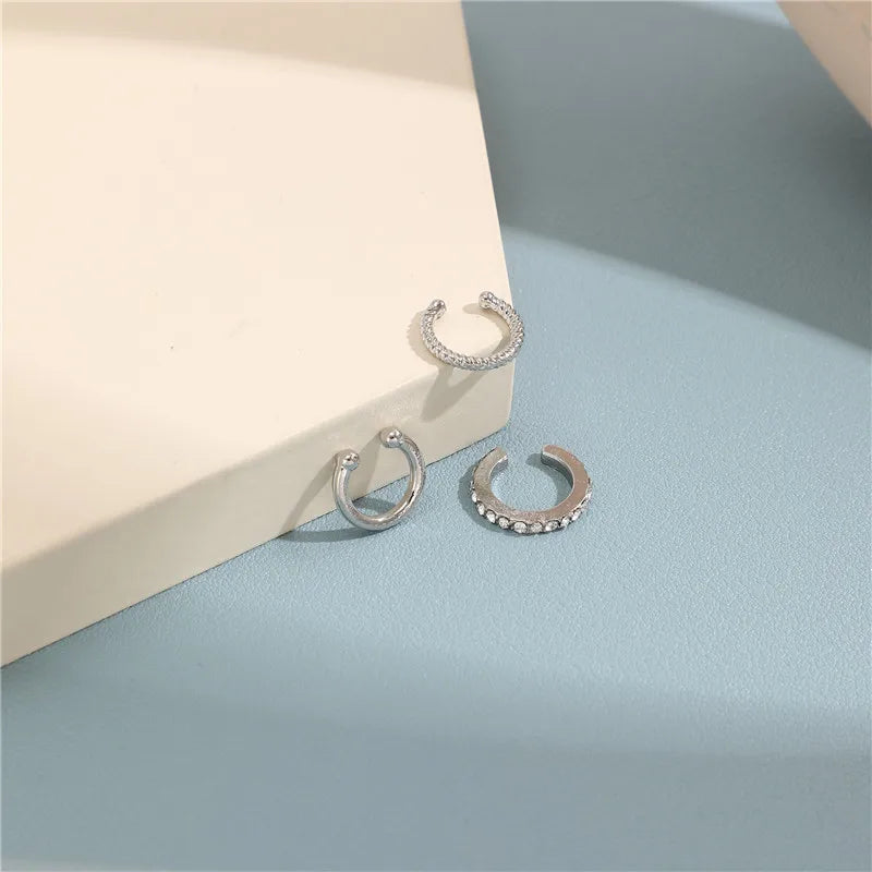 Nepiercingová manžeta do ucha s listem – pozlacená klipsnička