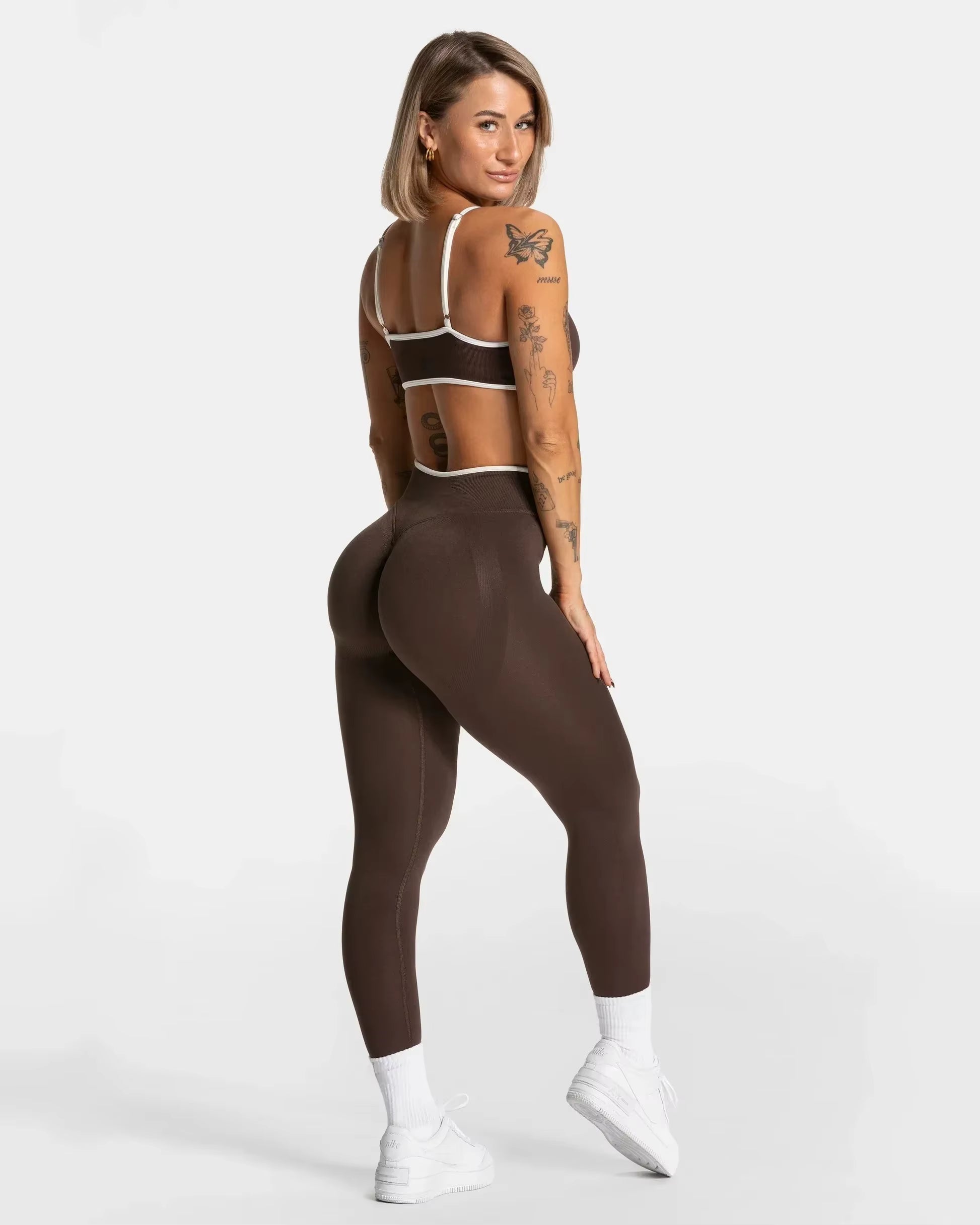 Seamless 2-Piece Yoga Set –Brown