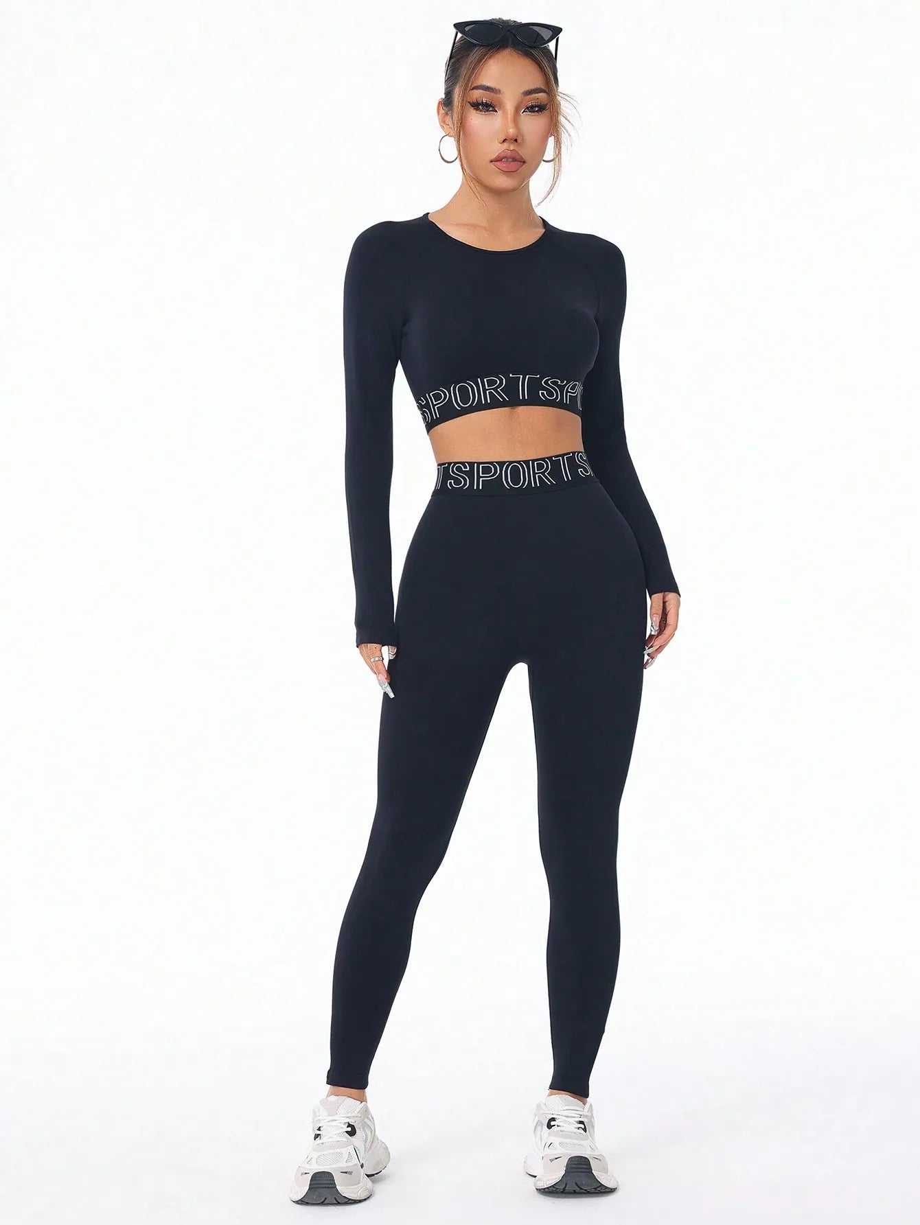 Seamless 2-Piece Workout Set – Scrunch Butt Leggings & Long Sleeve Crop Top