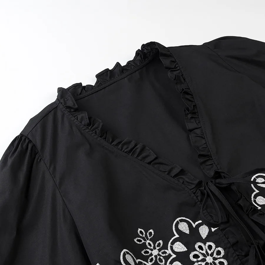 Women's Embroidered Cropped V-Neck Blouse with Lace-Up Detail – Summer Retro Chic Top