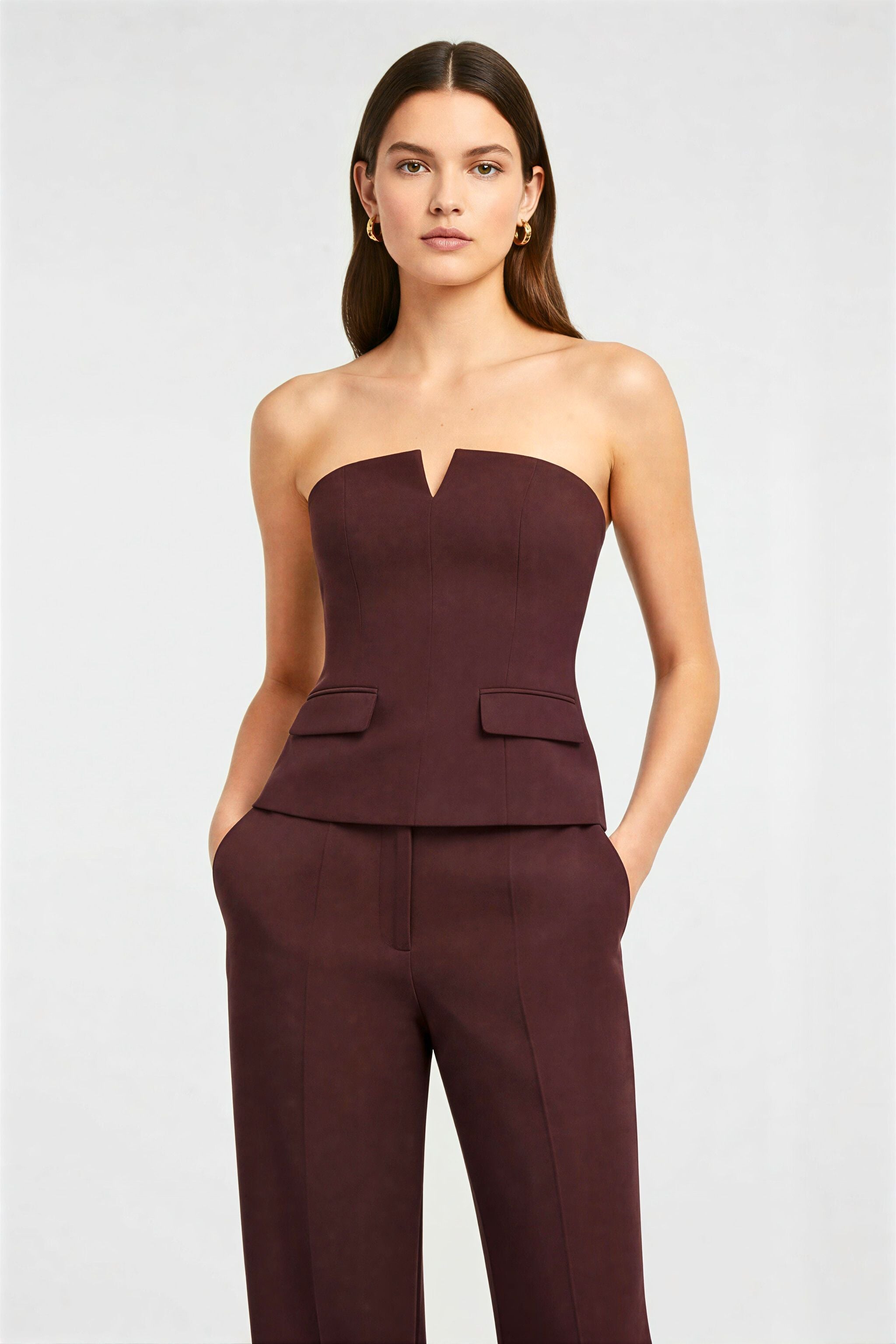 Strapless Bustier Top – Sculpted Fit with V-Cut Neckline