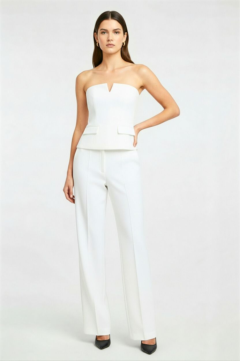 Top bustier sin tirantes: corte esculpido con escote en V