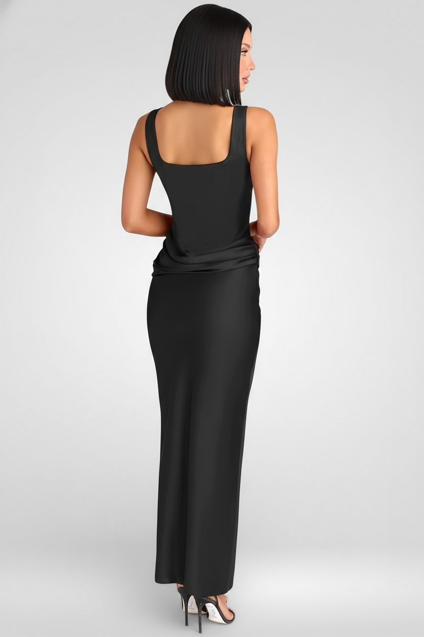 Ruched Backless Elegance – Bodycon Maxi Gown