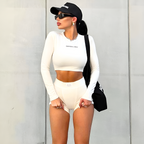 Two-Piece Sportswear Set – Long Sleeve Crop Top & High Waist Shorts