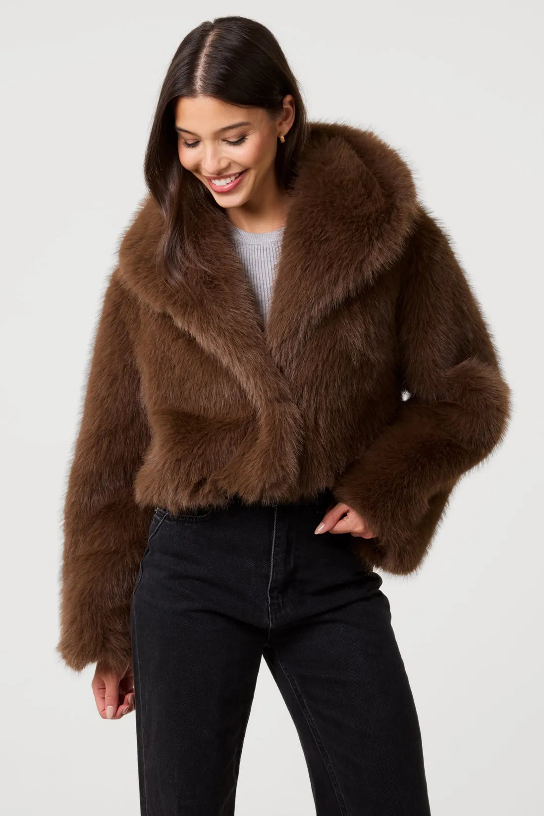 Veste à revers en fourrure végétalienne rétro – Manteau d'hiver court et doux