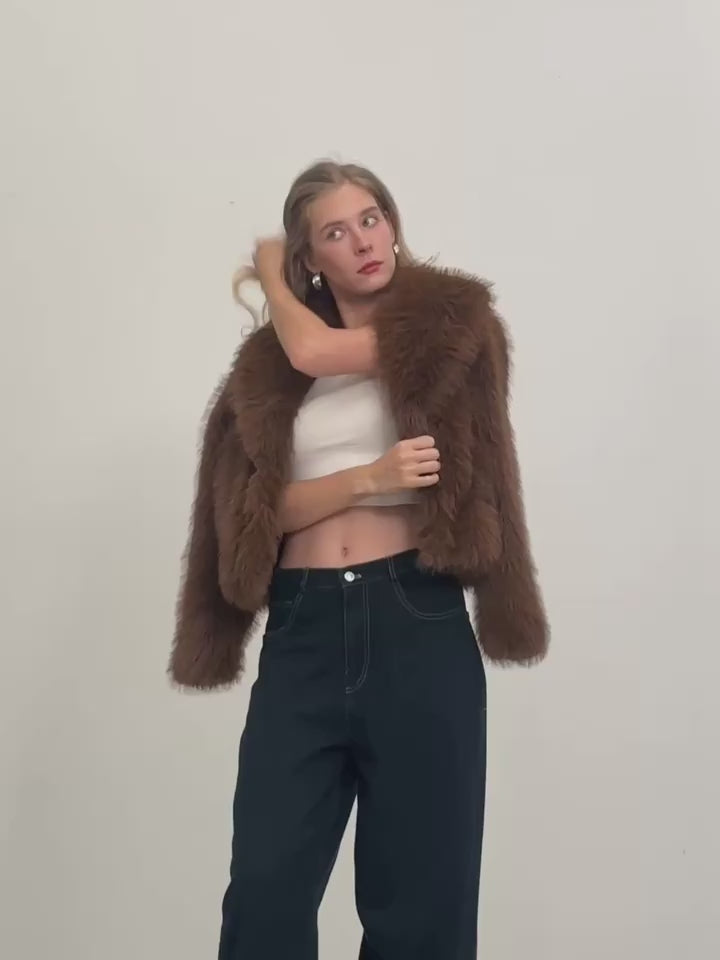 Women's Retro Plush Vegan Fur Lapel Jacket – Soft Cropped Winter Coat