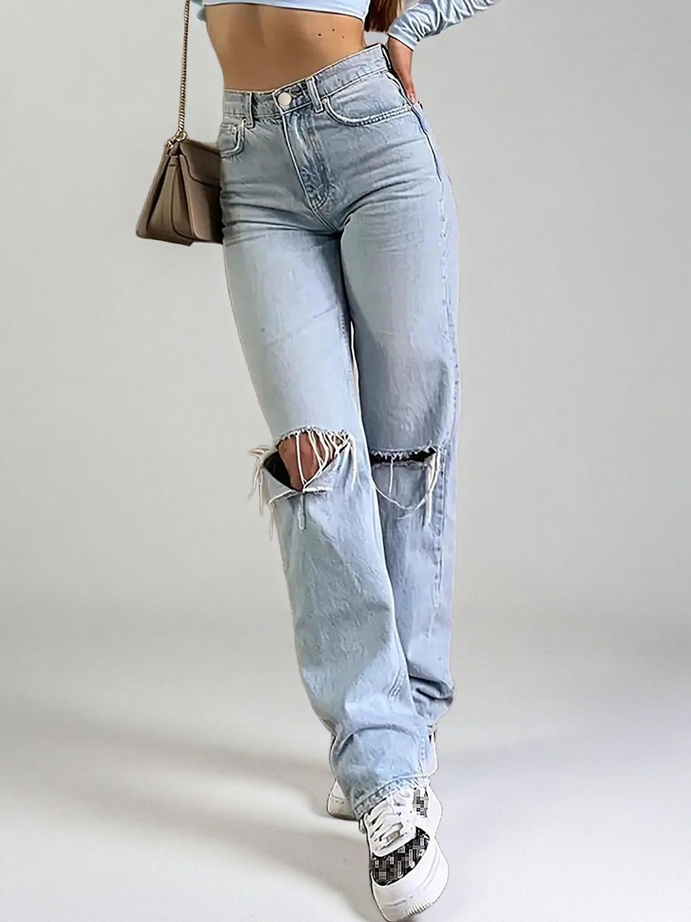 Vintage Ripped Jeans – Light Wash High Waist Straight Fit