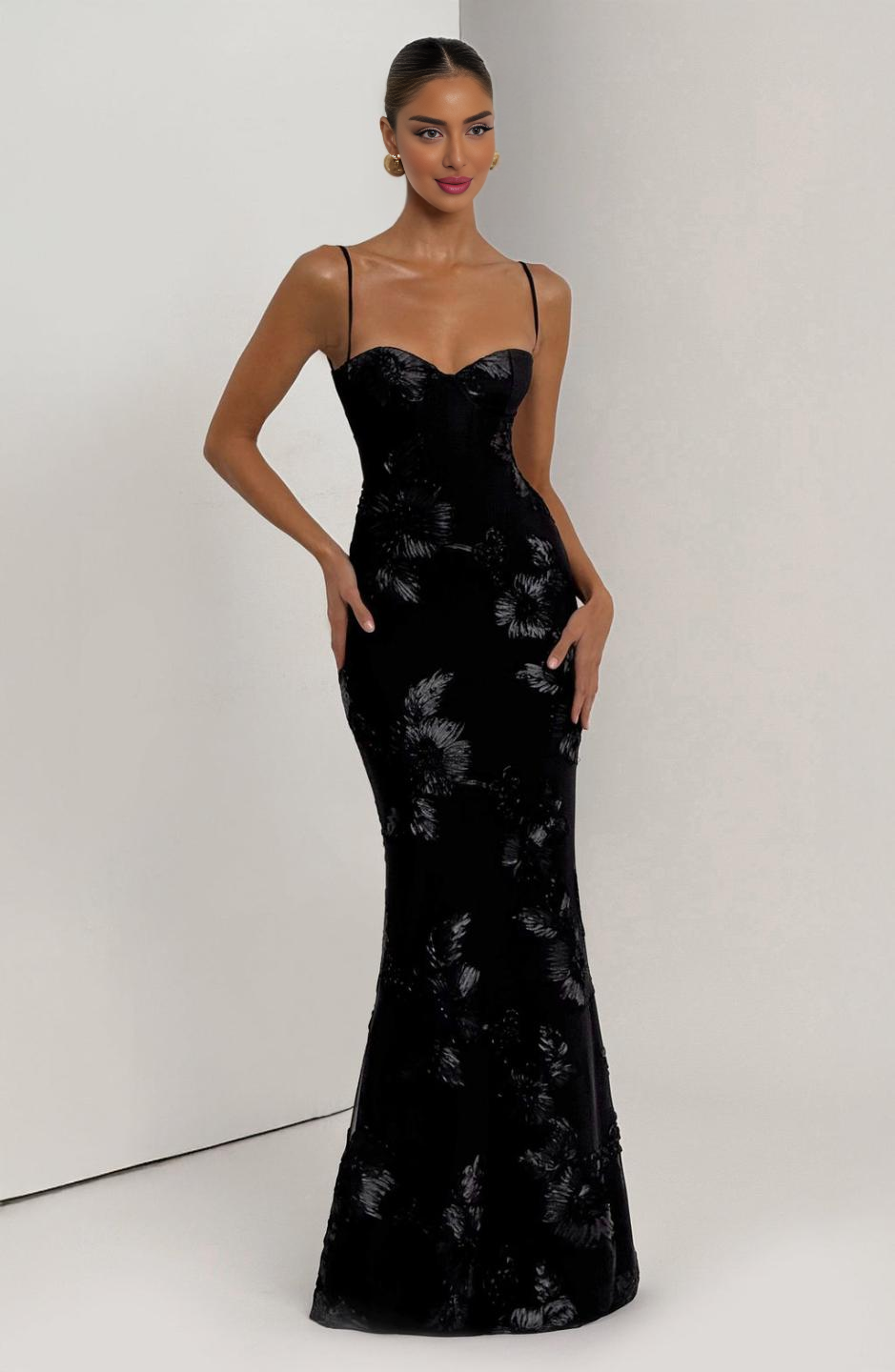 Nefertiti Maxi Dress - Black