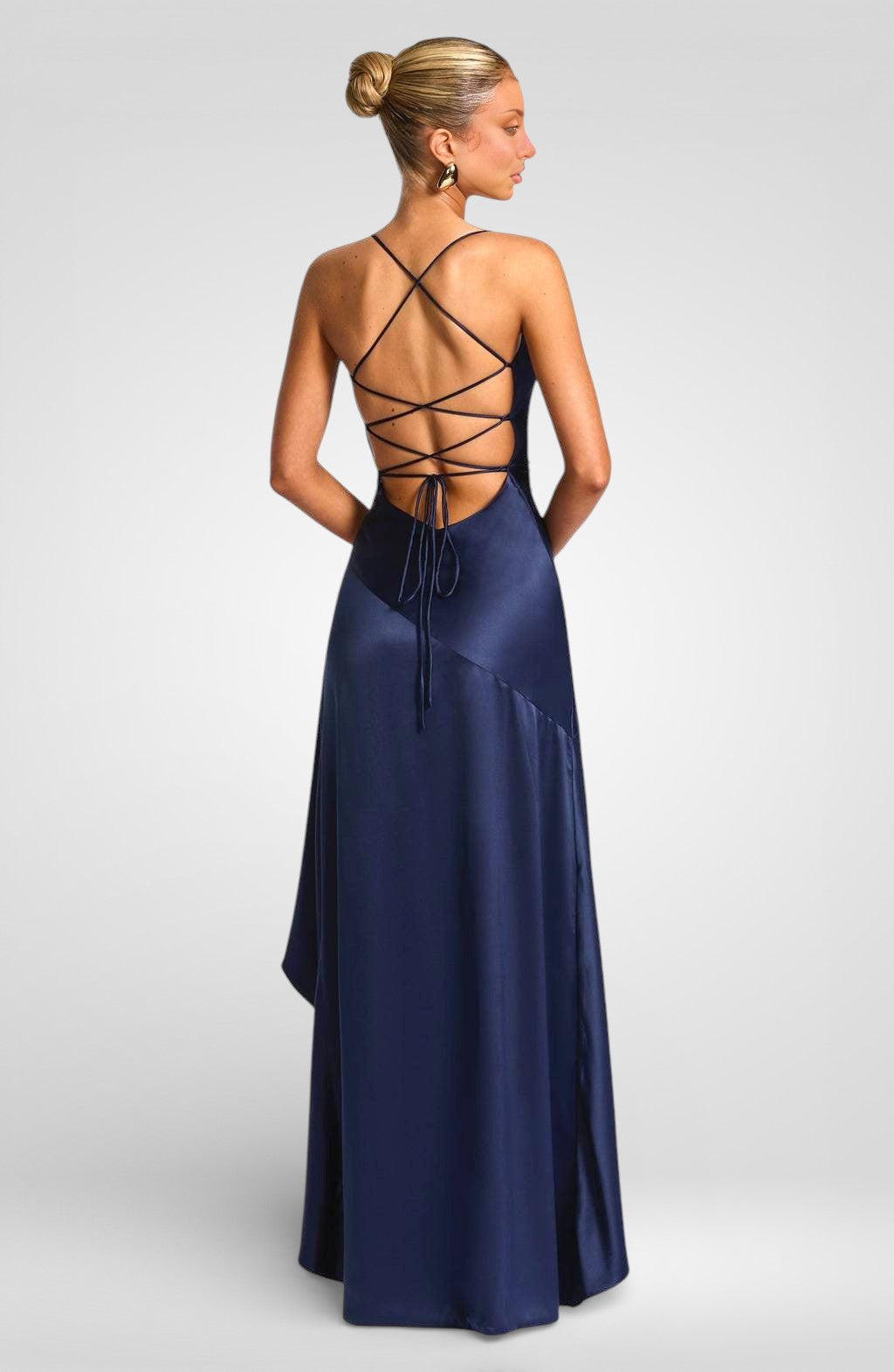 Trägerloses, asymmetrisches, rückenfreies Midikleid