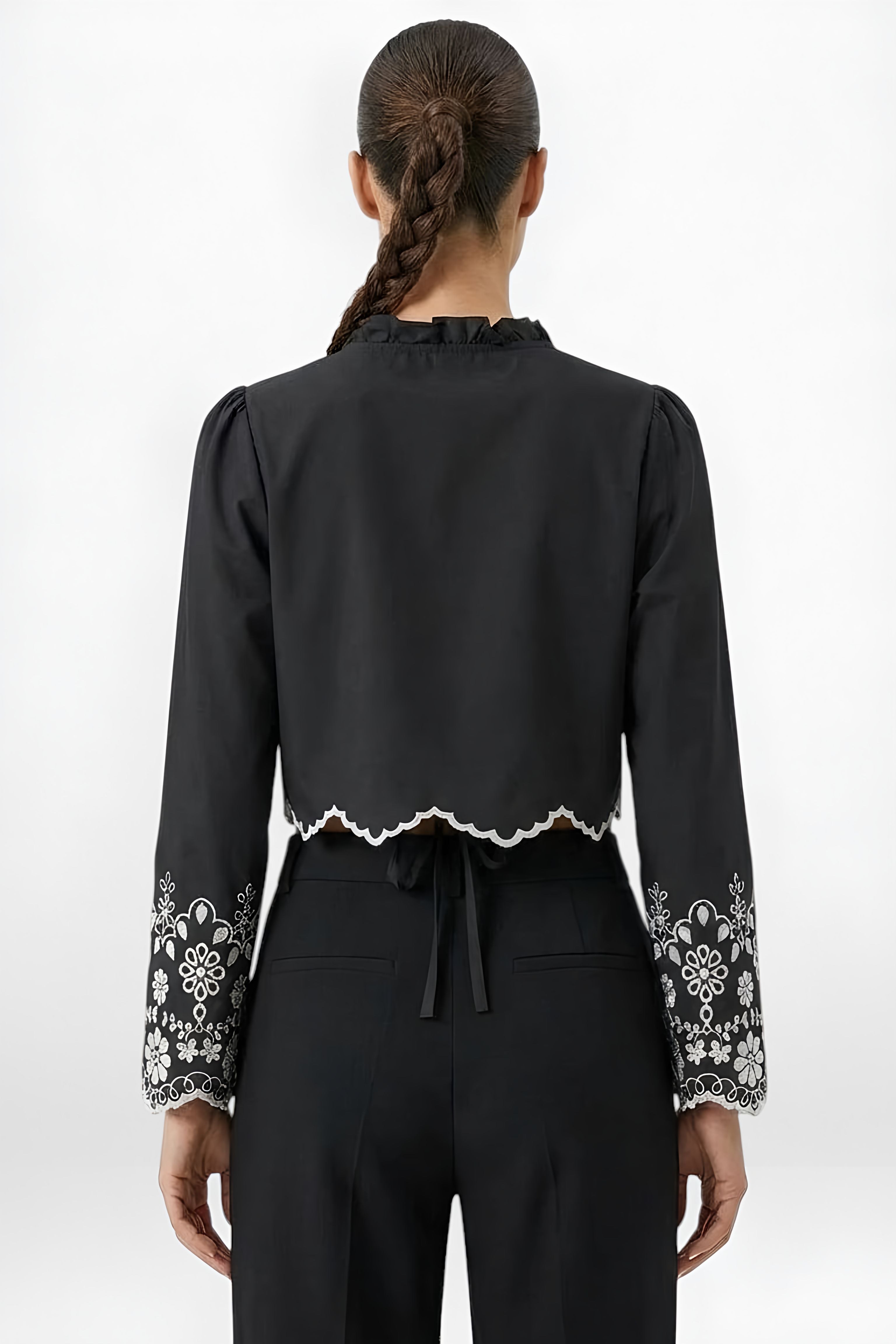 Women's Embroidered Cropped V-Neck Blouse with Lace-Up Detail – Summer Retro Chic Top