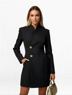 Elegantní minišaty s stahujícím pasem