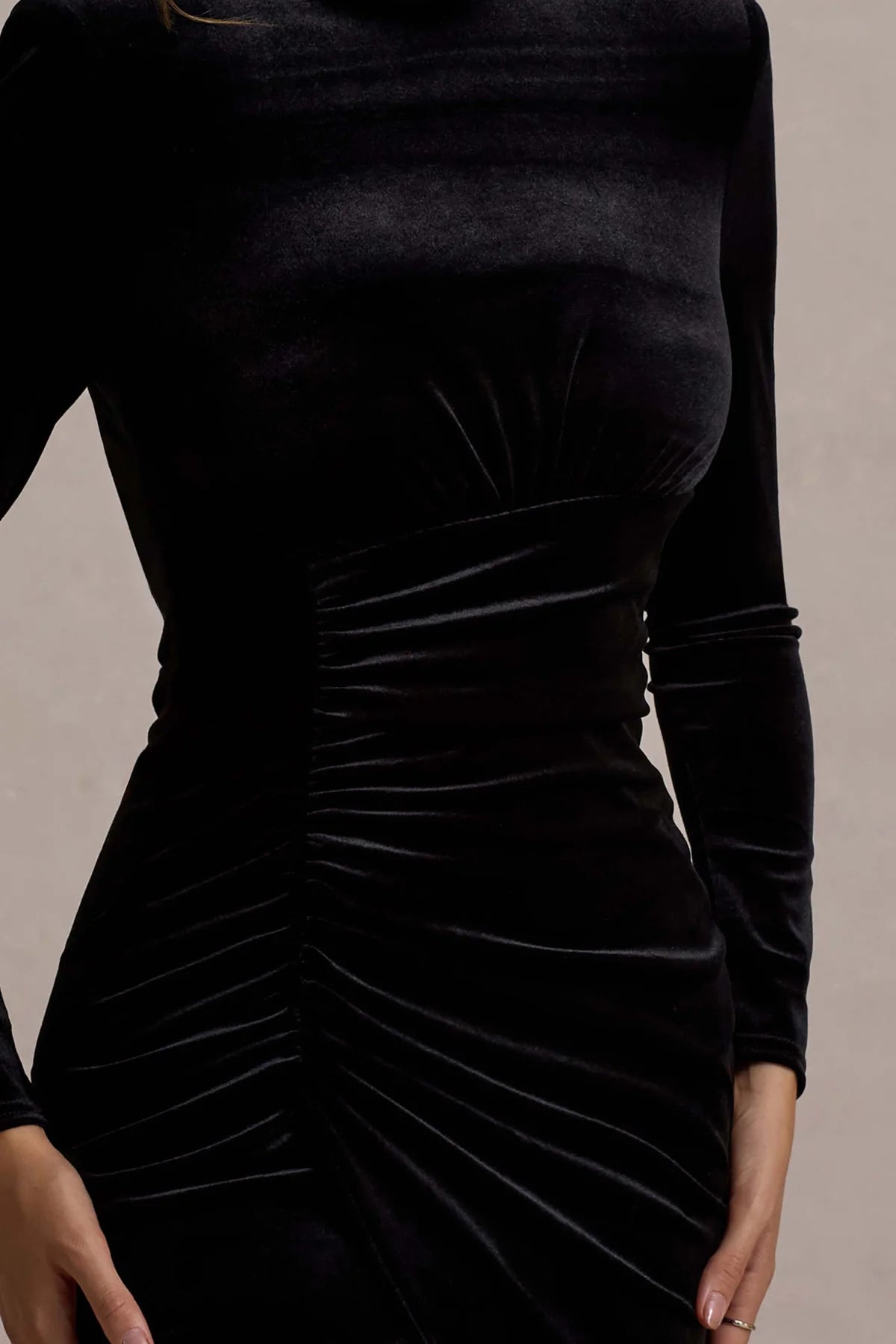 Elegant Velvet Midi Dress – High Neck & Thigh Split